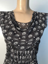 Load image into Gallery viewer, Chanel 07P, 2007 Spring Black Floral Silk Dress FR 38 US 4/6