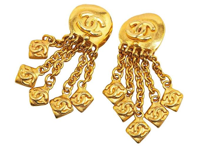 Chanel 96P Vintage dangle fringe gold plated CC clip on earrings