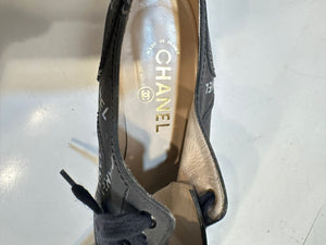 Vintage Chanel 1990s Black Oxford Lace Ladies Shoes EU 37.5 US 6.5