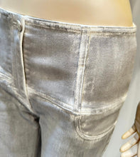 Load image into Gallery viewer, Chanel 14A Paris Dallas Light Gray Jeans FR 38