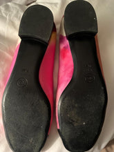 Load image into Gallery viewer, Chanel 15P 2015 Spring Water Color Flats EU 38C US 8.5 Wide