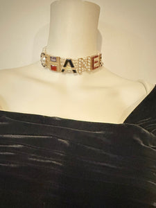 Exquisite New Unworn Chanel 19A 2019 Fall Paris-Egypt Métiers D’ Art Runway CHANEL Letters Pearl Necklace