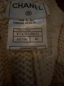 Vintage Chanel 99A, 1999 Fall winter white Ivory Ecru Cable Knit Wool Sweater FR 40 US 6/8