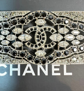 Rare Chanel 15K Limited Edition Runway Look #97 Crystal Statement Bracelet w Box