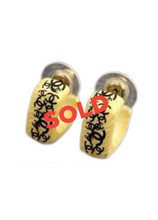 Load image into Gallery viewer, Chanel 02P, 2002 Spring Vintage Pierced Wooden CC Collage Earrings