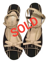 Load image into Gallery viewer, Chanel Vintage Canvas Wedge Heels Black Ecru Ivory bow strap sandals EU 35 Sz 4/4.5