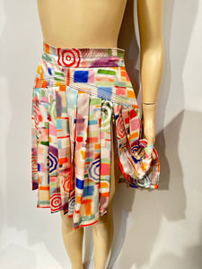 Chanel 19P 2019 Spring Runway Umbrella Motif Silk Multicolor Pleated Skirt FR 42 US 6