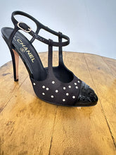 Load image into Gallery viewer, Chanel 18C 2018 Cruise Resort Satin Black Stiletto Pearl Slingback Heels EU 38C US 8/8.5