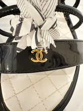 Load image into Gallery viewer, Chanel White and Black Patent Leather Slides Sandals EU 37C US 7/7.5