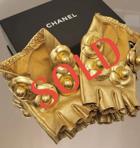 Limited Edition Chanel 19K 2019 Large Lion Head Gold Tone Brooch Pin