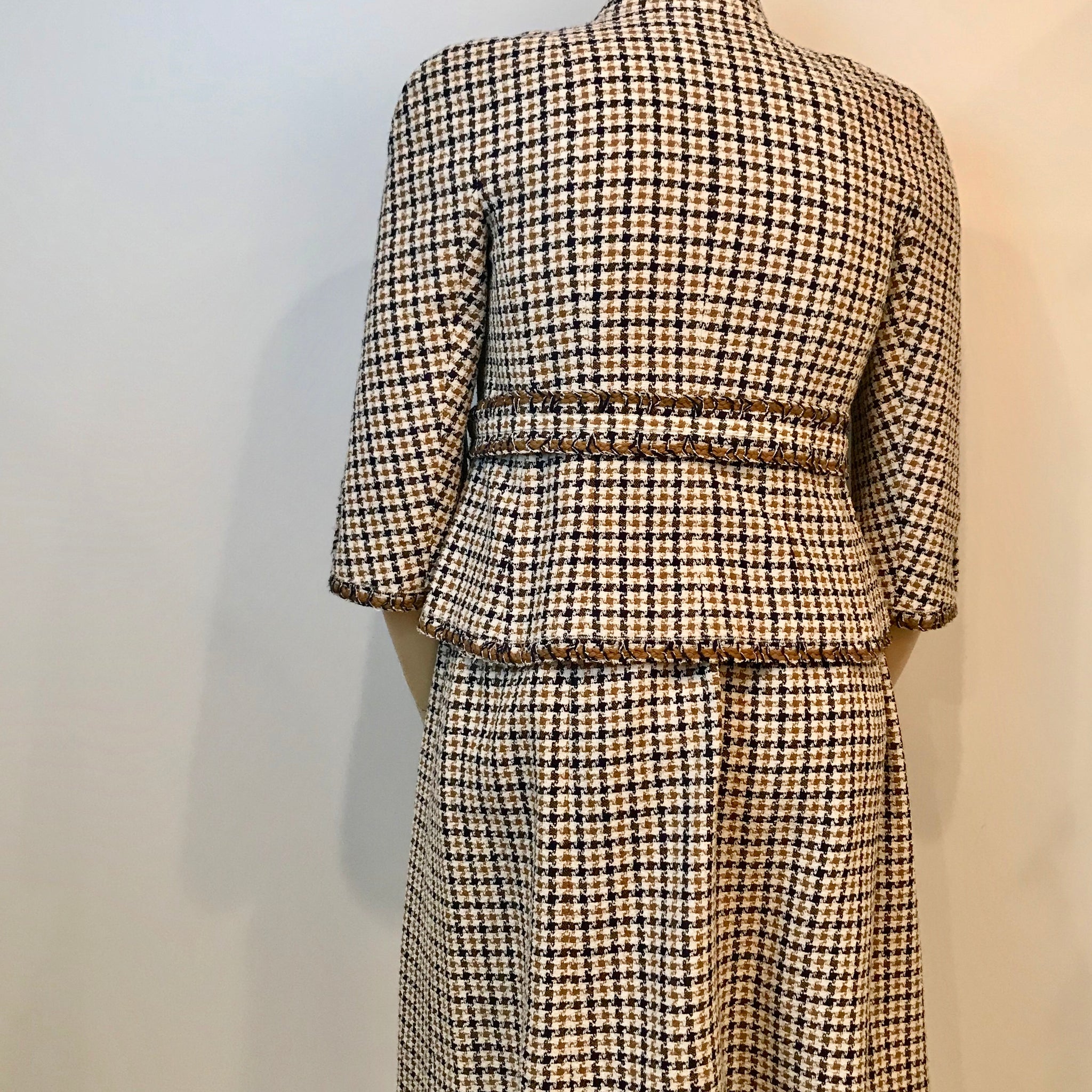 Chanel 08P, 2008 Spring 2 piece plaid tweed skirt suit jacket set