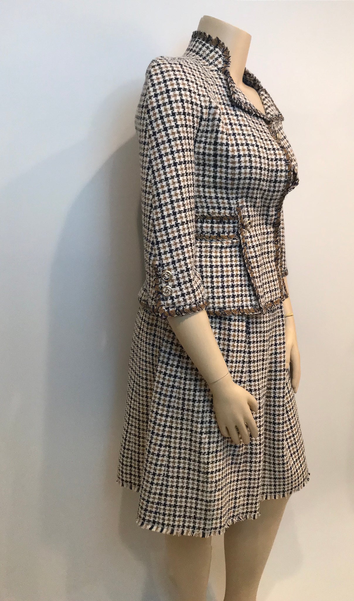 Chanel 08P, 2008 Spring 2 piece plaid tweed skirt suit jacket set size –  HelensChanel