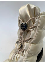 Load image into Gallery viewer, Chanel 2018 18A Winter White Nylon Down Shearling Lined Snow Winter Boots EU 38