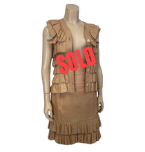Load image into Gallery viewer, Vintage Chanel 01A, 2001 Fall Ruffle Beige Tan Leather Skirt Vest Dress Suit Set FR 36 US 4/6