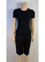 Load image into Gallery viewer, Chanel 06P 2006 Spring Black Golf Bermuda Shorts FR 40 US 6/8