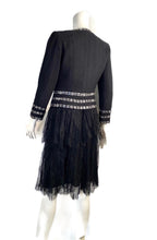 Load image into Gallery viewer, Chanel 01P 2001 Spring Black Lace Skirt FR 34