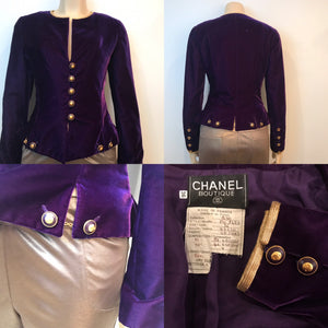 Rare 93P, 1993 Spring Vintage Chanel purple velvet jacket FR 36 US 2/4