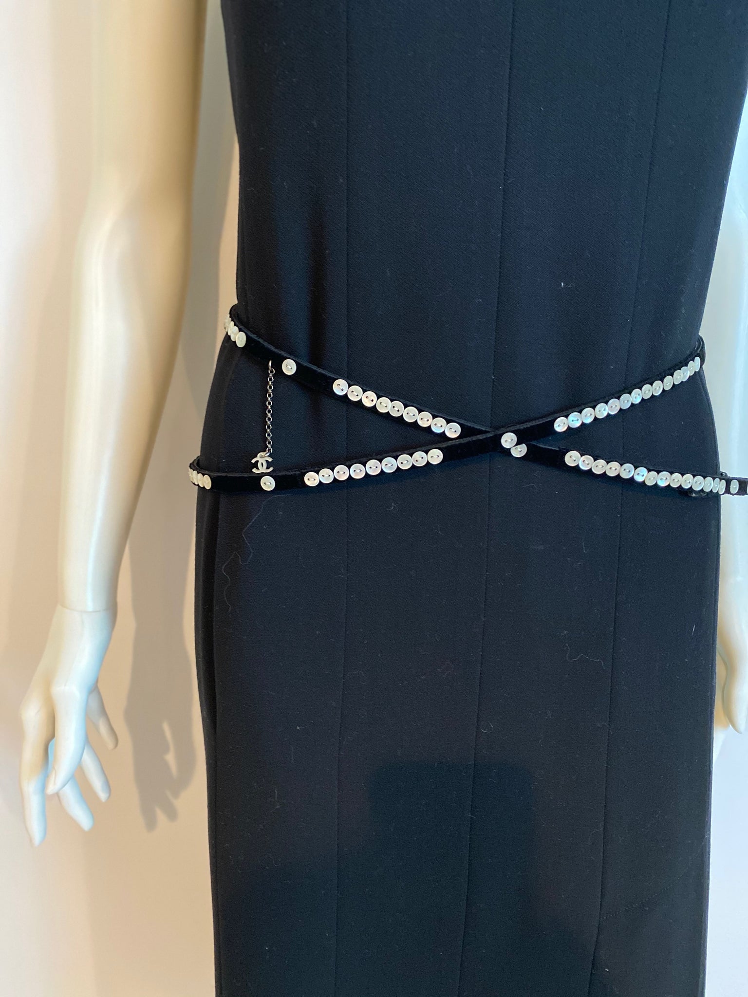 Chanel 03P, 2003 Spring extra long black buttons wrap around belt sz 8 –  HelensChanel