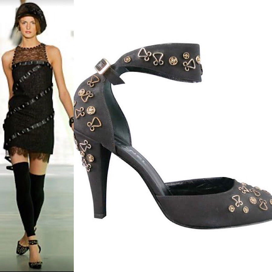 Chanel 2003 Fall 03A Snap Collection Hook Snaps Black Ankle Strap Pumps EU 40.5 US 9.5/10
