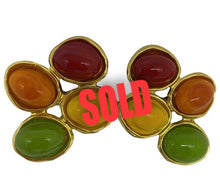 Load image into Gallery viewer, 93P Vintage Chanel Gripoix multicolor Clip on oversized earrings