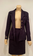 Load image into Gallery viewer, 97C 1997 Cruise Chanel Vintage Dark Navy Fitted Skirt Jacket Suit Set FR 38 US 2/4