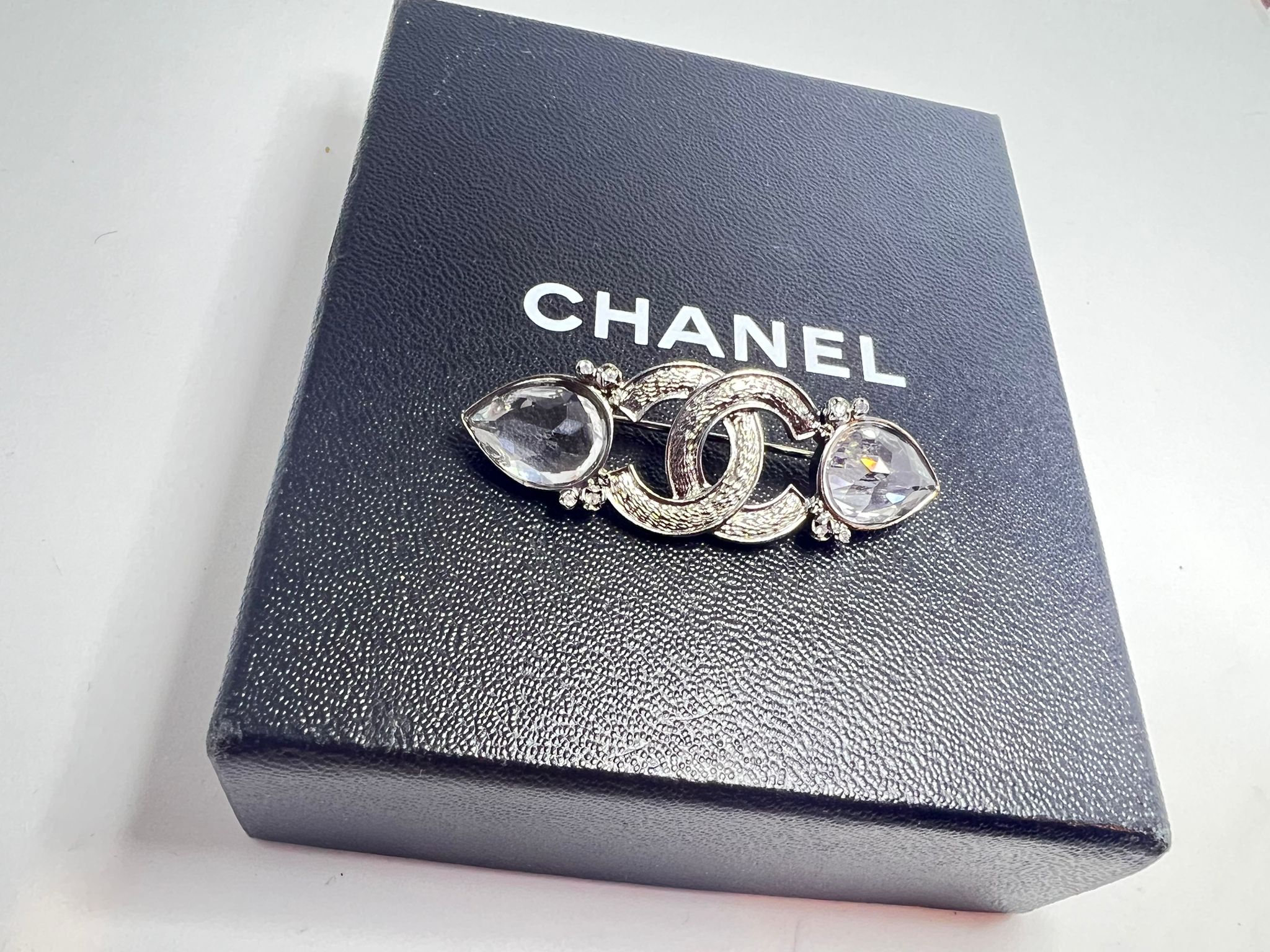 Chanel Gold Metal Crystal Pearl CC Brooch - Yoogi's Closet