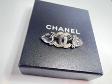 Load image into Gallery viewer, Chanel 15K 2015 Oblong Crystal CC Pin Brooch
