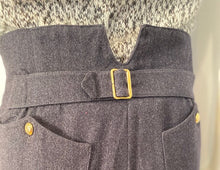 Load image into Gallery viewer, 1980’s Chanel Boutique Vintage Gray Wool Pant Trouser US 6/8