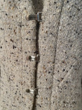 Load image into Gallery viewer, Chanel vintage 99A, 1999 Fall Brown Tweed Long Jacket subtle sparkle FR 40 US 6/8