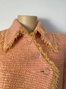 Vintage Chanel 01A, 2001 Fall tweed pink with light yellow Jacket FR 44/46