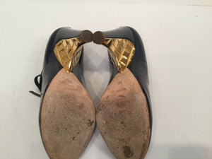 Chanel Women's Ballet Shoes - Gold - US 7