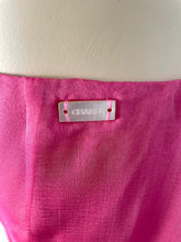 Load image into Gallery viewer, Chanel Vintage 01C, 2001 Cruise Resort Silk Pink Skirt FR 38 US 4