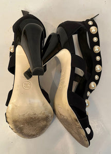 Chanel Black Strap Sandal Heels Pearl Trim EU 37.5 US 6.5/7 Narrow