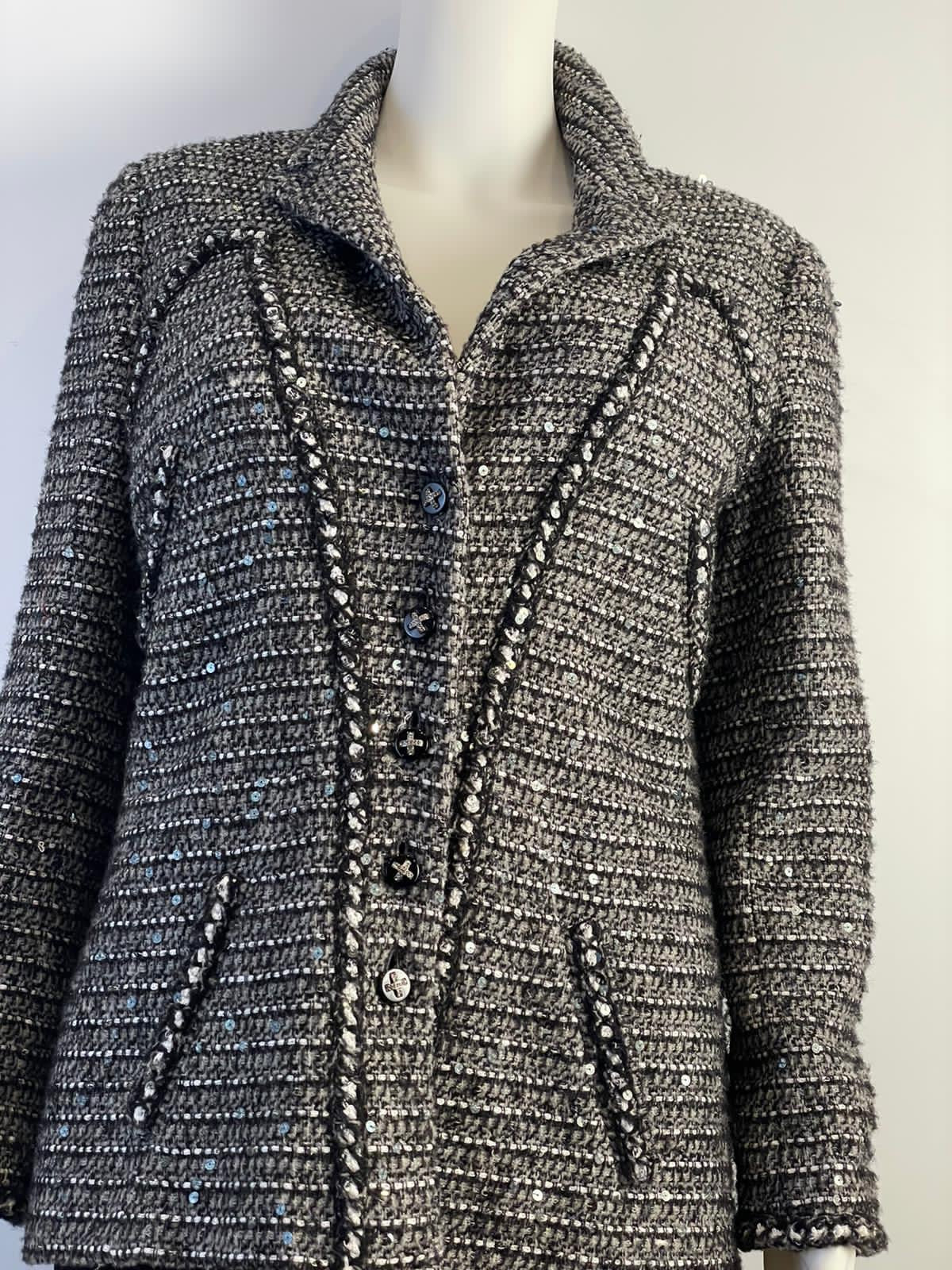 CHANEL 2006 Black White Tweed Jacket 36