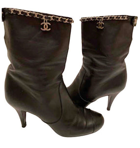 Chanel Black Leather Mid Length Calf CC Chain Logo Boots EU 39.5 US 8.5/9