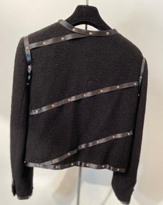 Chanel 2003 Fall 03A Snap Collection black Cropped Boucle Tweed Jacket FR 42 US 4/6/8