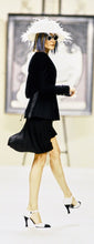 Load image into Gallery viewer, Rare Vintage Chanel 94P, 1994 Spring Runway Black Jacket Blazer FR 42 US 6/8