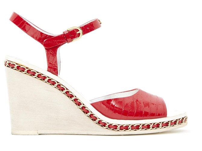 Red patent leather wedges hotsell