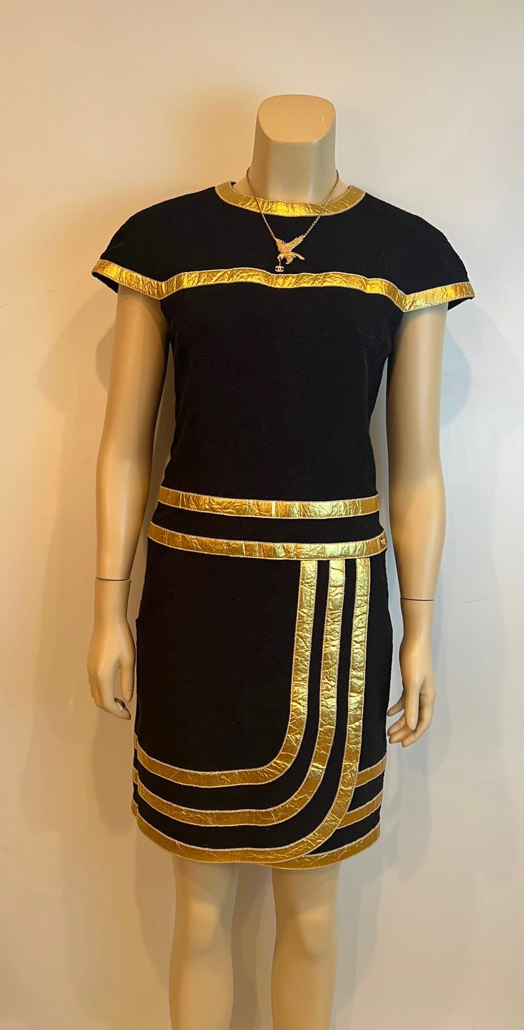 NWT Chanel 19A 2019 Fall Paris Egypt Runway Black Gold Leather Trim Dress  FR 34 US 4