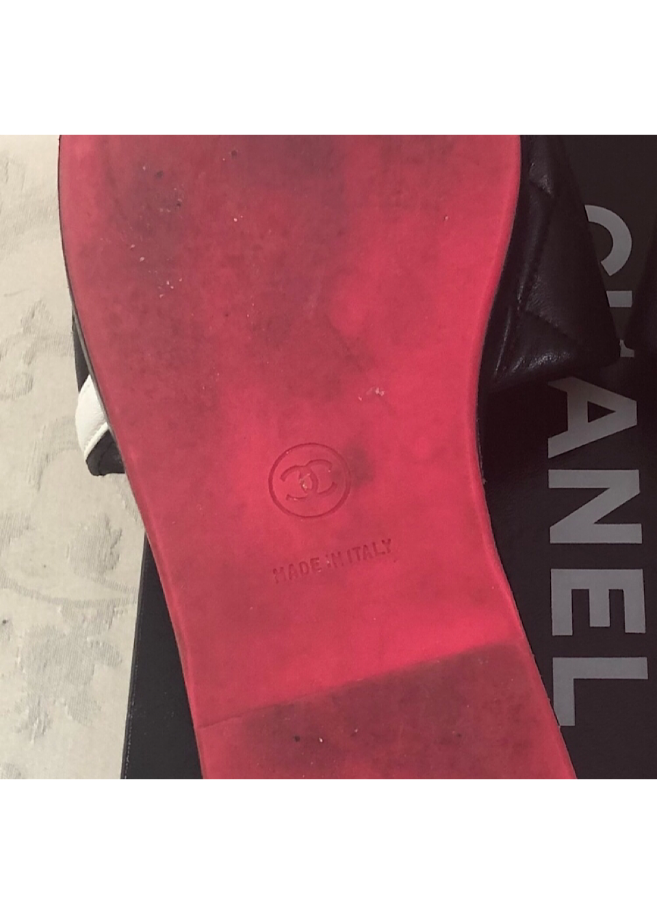 Chanel glossy hotsell transparent slides