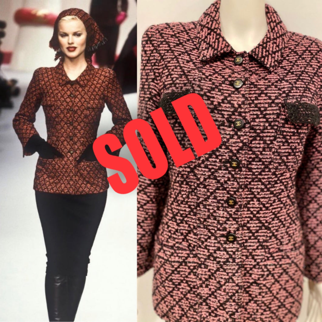 Chanel Spring 1995 Lavender Plaid Tweed Jacket - Size FR42 ○ Labellov ○ Buy  and Sell Authentic Luxury