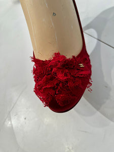 Chanel Light Red Lace Satin Heels EU 39C US 8.5/9