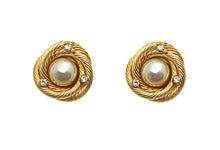 Load image into Gallery viewer, 1980 Rare Chanel Vintage Pearl Gold Metal Crystal Clip On Earrings
