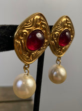 Load image into Gallery viewer, Chanel Vintage Red poured glass Gripoix Dangle pearl drop Clip On Earrings