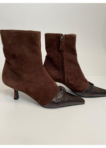 Chanel Dark Brown Kitten Heel Suede Lizard embossed Ankle Boots EU 37.5 US 7/7.5