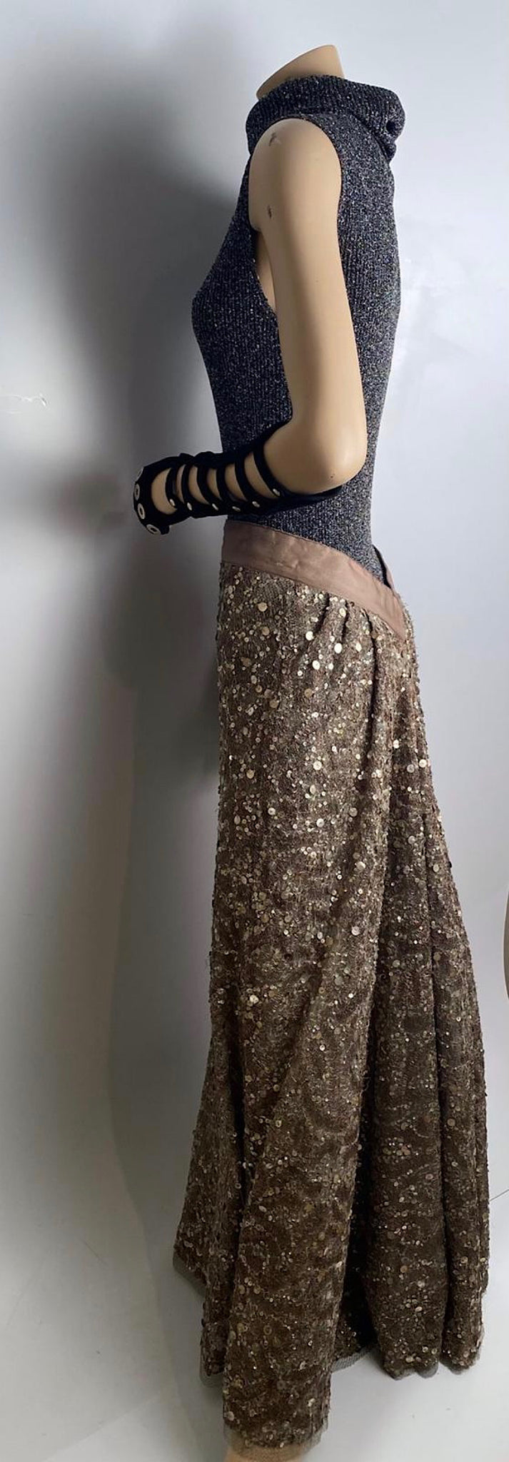 Chanel 03A 2003 Fall Long Maxi Gold Sequin Skirt FR 42 – HelensChanel
