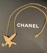 Load image into Gallery viewer, Very Rare Chanel 01P 2001 Spring Gold Eagle Crystal CC Necklace