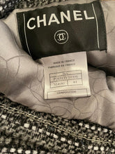 Load image into Gallery viewer, Chanel 06A 2006 Fall Gray Black Sequined Tweed Jacket Blazer FR 44 US 8/10