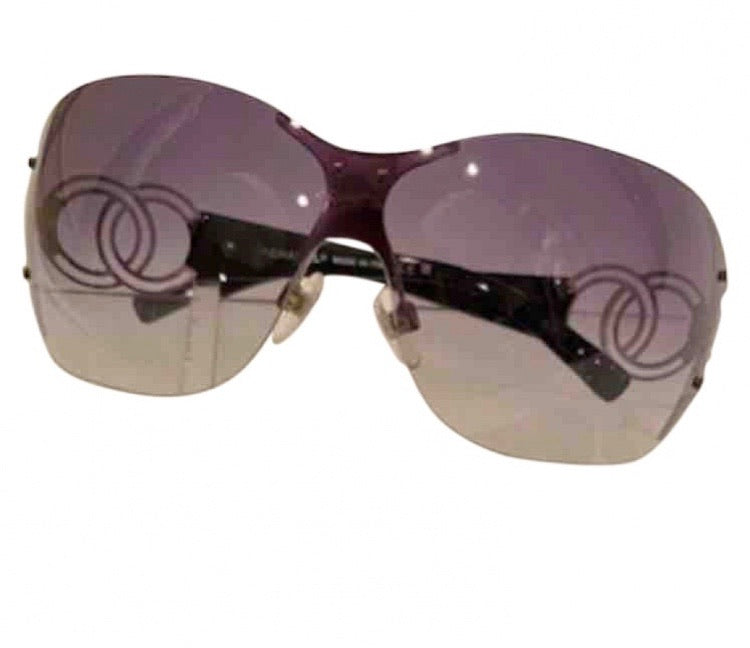 Vintage Chanel Sunglasses #4147 color 1278G gray gradient black –  HelensChanel