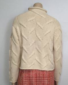 Vintage Chanel 99A, 1999 Fall winter white Ivory Ecru Cable Knit Wool Sweater FR 40 US 6/8
